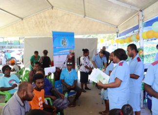 Honiara vaccination resumes