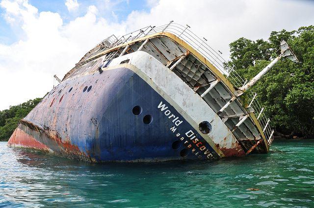 world-discoverer-wreck-solomon-islands-3