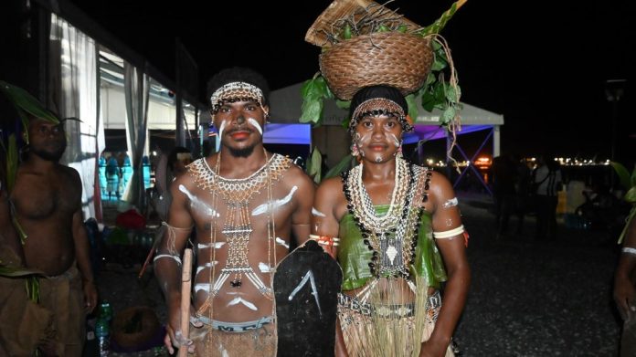 King and Queen of Central Islands Province