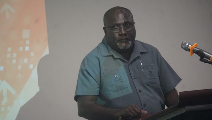 Minister of Education, Hon Tozen Leokana