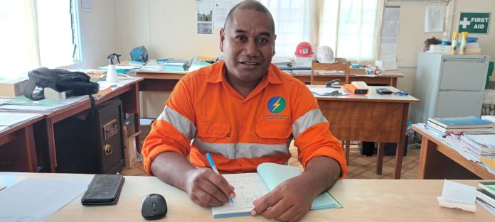 Buala Solpower OIC Albert Oha. Picture Williamjones Leguvaka Facebook.