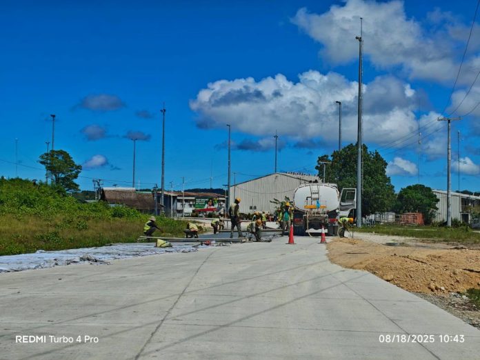 Constructors on road construction site-Photo supplied