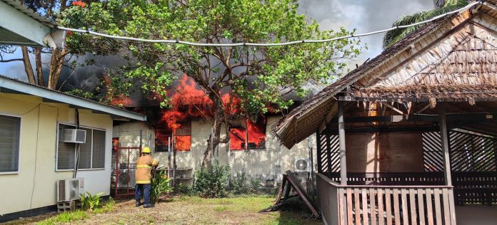 A firefighter attempt to put out the fire.
