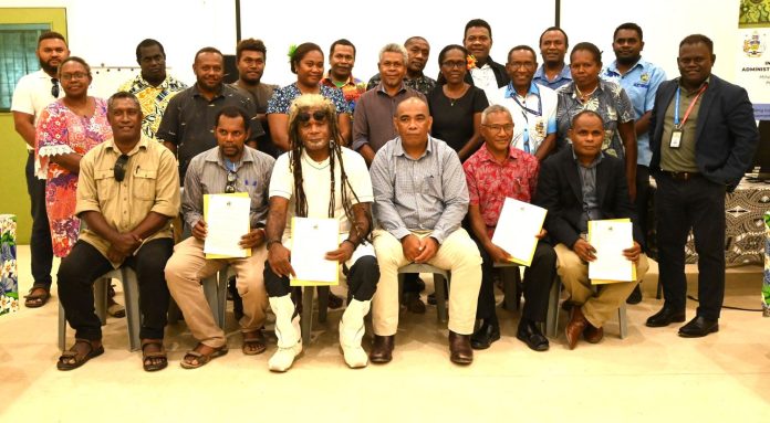 SINTA members and the SIG Negotiation Team