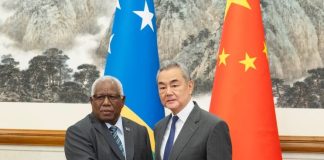 Hou meets China’s Foreign Minister Wang in Beijing