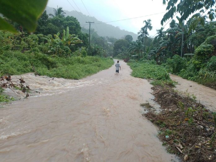Jejevo backway roads flooded by water. Photo credit-Andson Wong