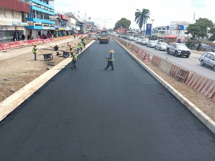 Westbound Carriageway Asphalt surfacing first, second layers from Hotbread-City Council roundabout, Photo credit-MID